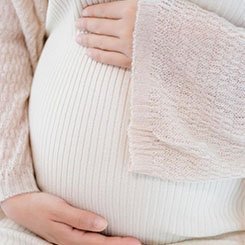 因此，用户规模结💊合参与度指👩‍🦰标，能更全面🦸‍♂️❇地衡量我们🥝🍟在AI普及方面的📓🙋